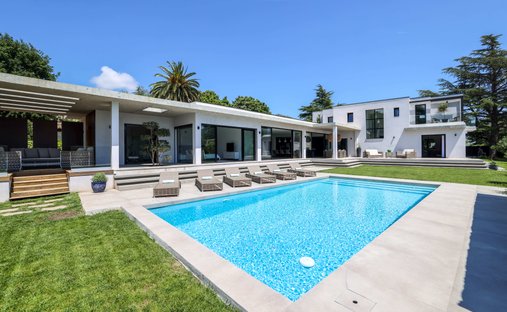 Villa in Village-Saint Julien-Saint Pierre, Biot, France 1
