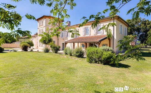 Chateau in Salles-sur-Garonne, Occitania, France 1