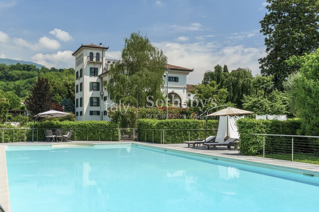 House in Vittorio Veneto, Veneto, Italy 5 - 15750228