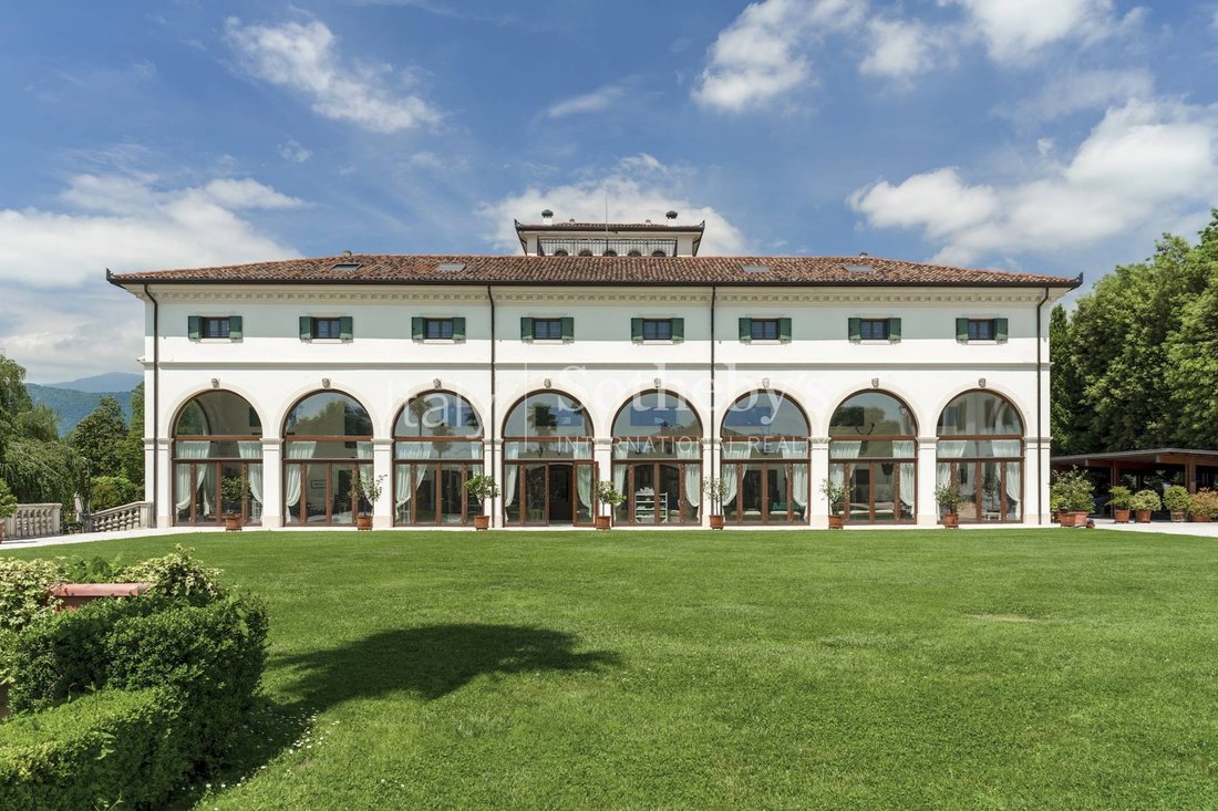 House in Vittorio Veneto, Veneto, Italy 4 - 15750228