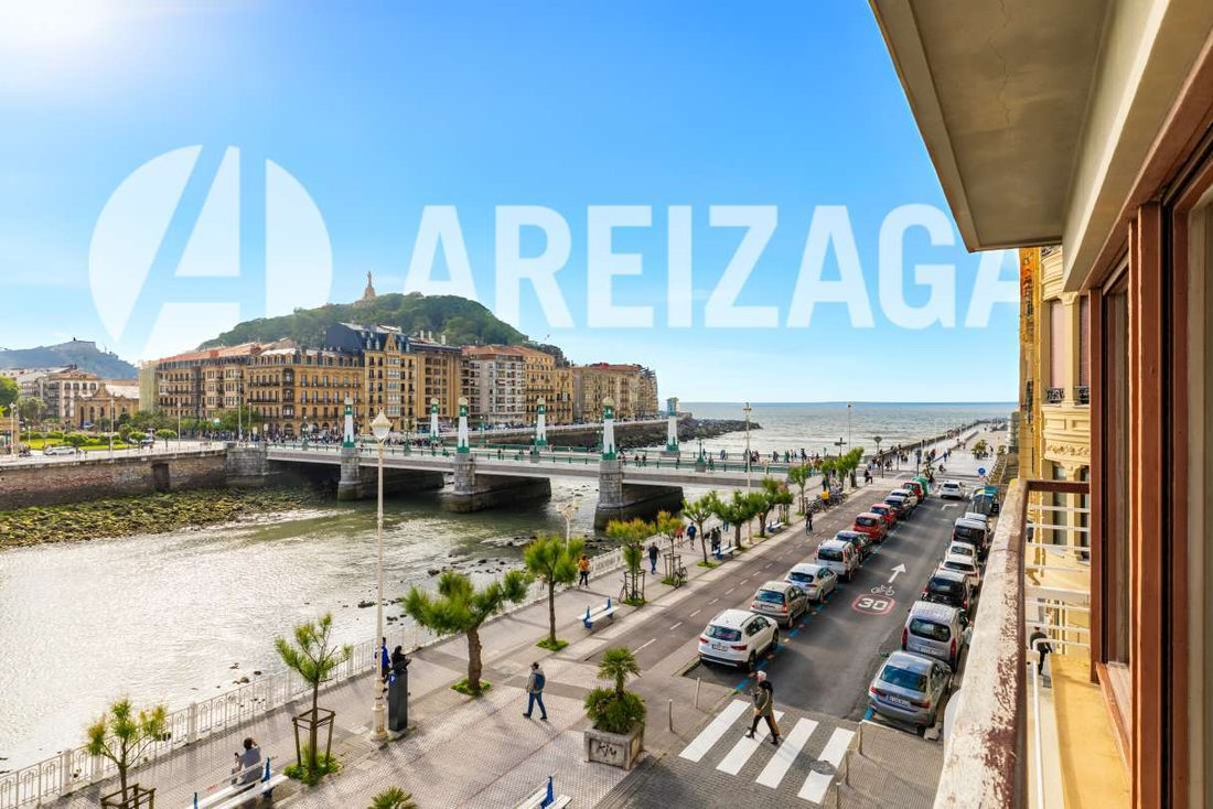 Apartment in Ipar-Ekialdea, Donostia-San Sebastian, Spain 2 - 15750364