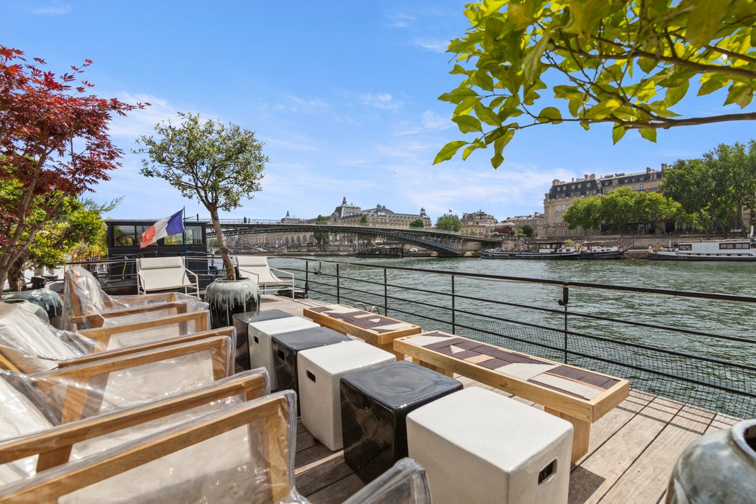 Apartment in Triangle d'Or, Paris 8e Arrondissement, Paris 3 - 15750217