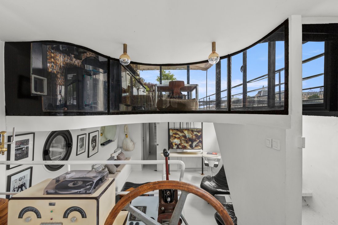 Apartment in Triangle d'Or, Paris 8e Arrondissement, Paris 1 - 15750217