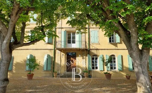 Occitanie Exceptional Property Of Approximately 307 Hectares