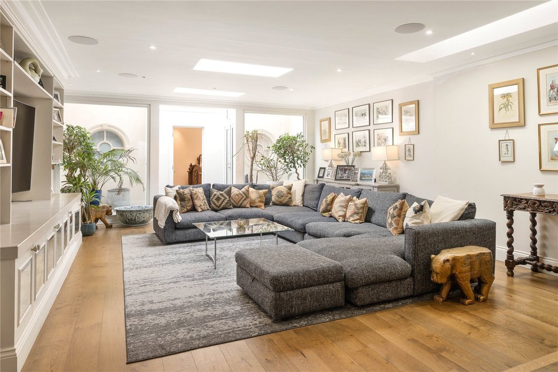 House in Chelsea, Kensington And Chelsea, England 4 - 15750758