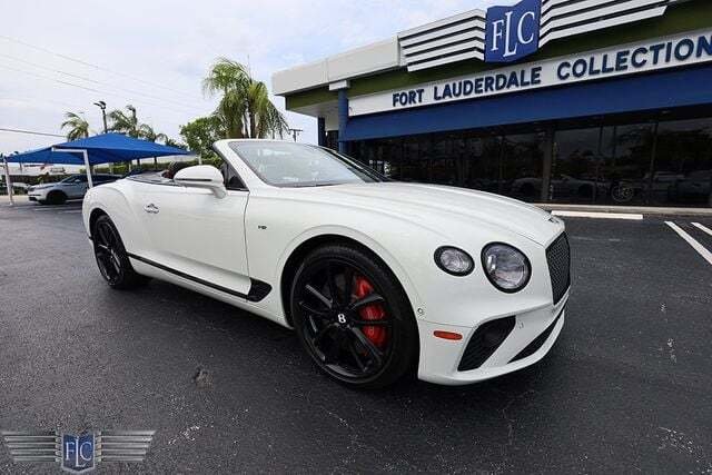 Cabriolet in Pompano Beach, FL, United States 4 - 15753097