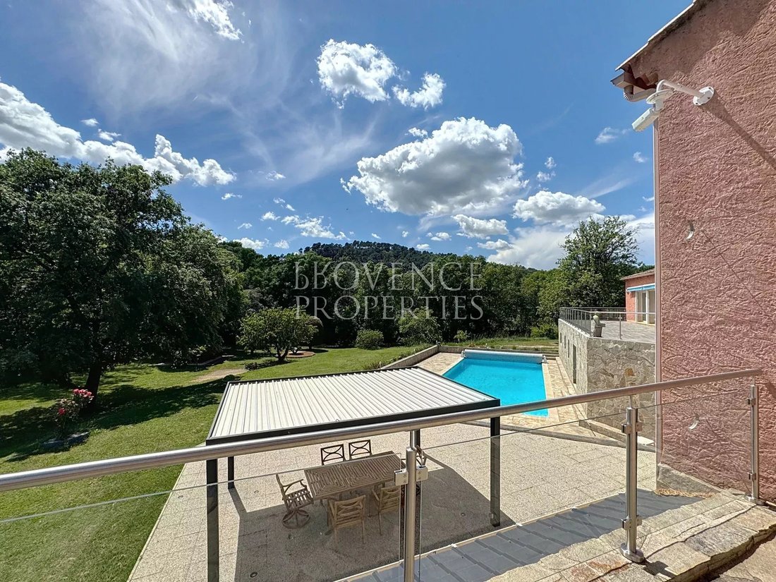 Chateauvert, Provence-Alpes-Côte d'Azur, France 3 - 15754470