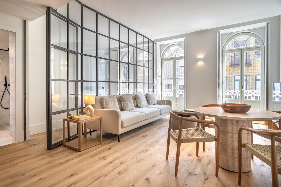 Apartment in Aldoar, Foz do Douro e Nevogilde, Porto District, Portugal 1 - 11822166