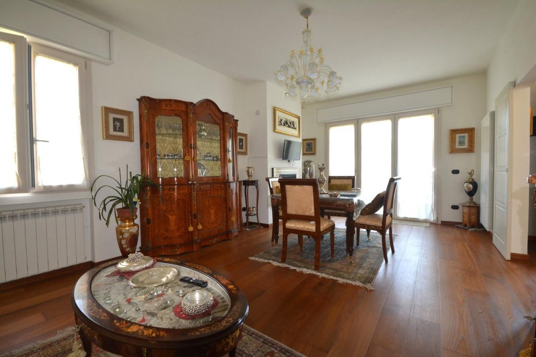 Villa in Centro Storico, Lucca, Tuscany 1 - 15751657