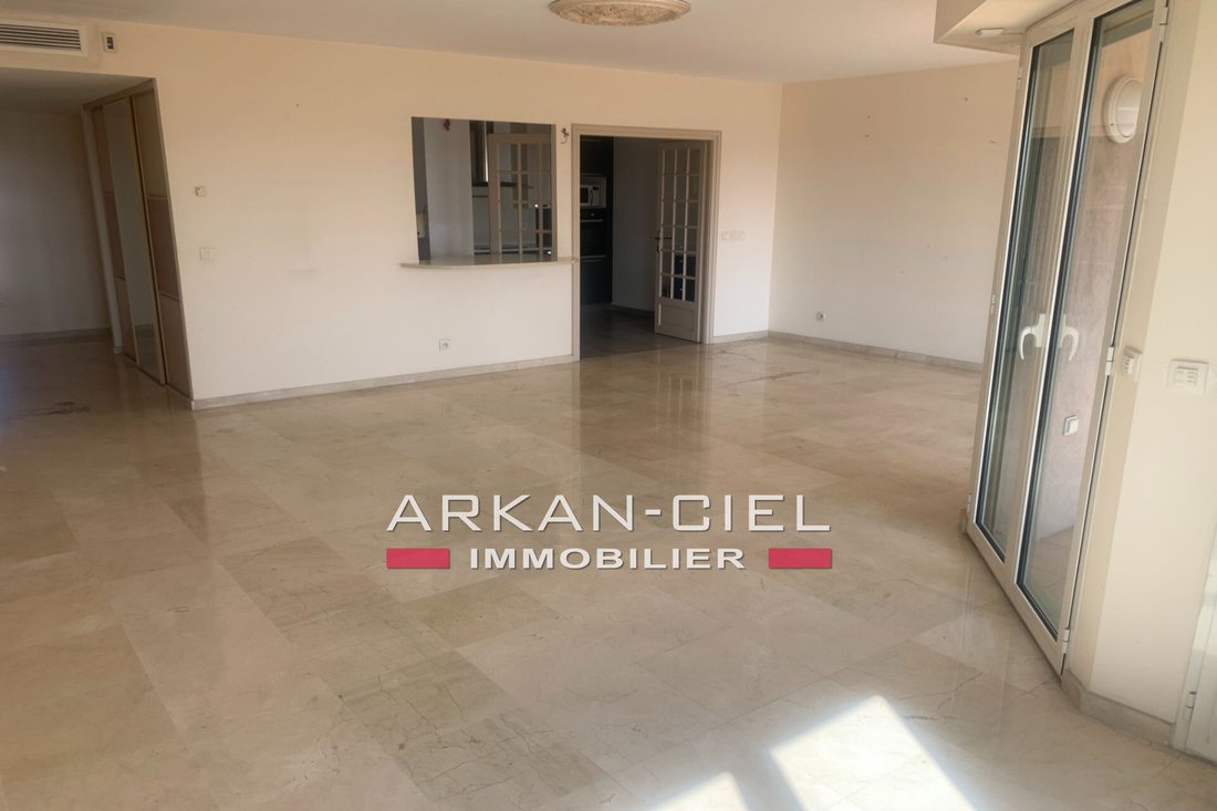 Apartment in Les Cougoulins-Rastines, Antibes, France 5 - 15501757
