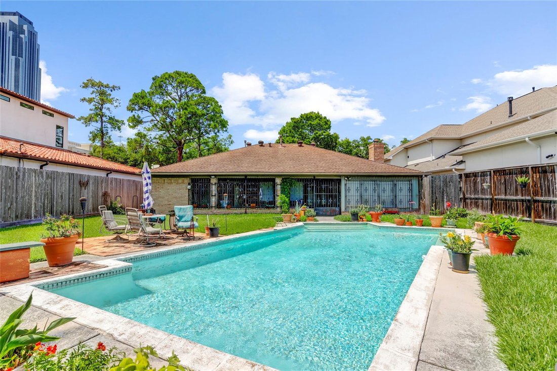 House in Houston, Texas, United States 4 - 15752056