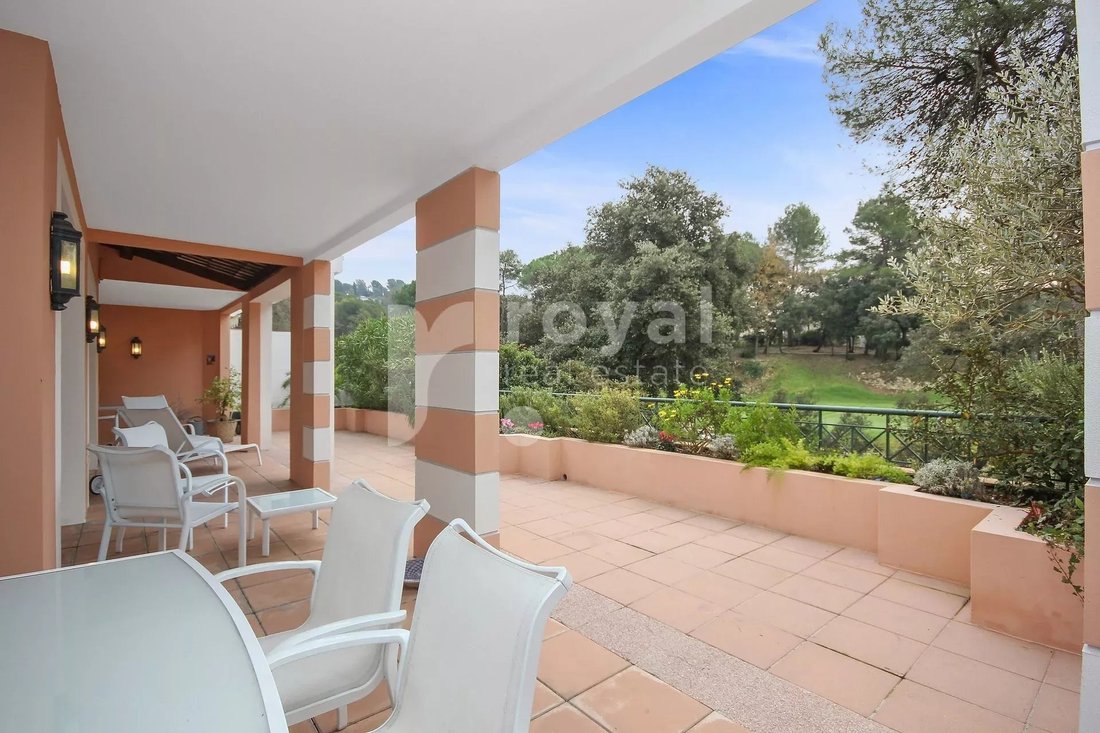 Villa in Mougins, Provence-Alpes-Côte d'Azur, France 2 - 15750384
