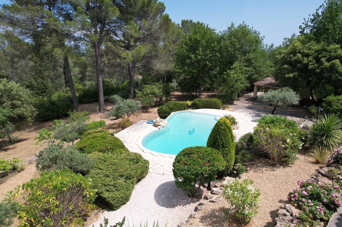 Villa in Cotignac, Provence-Alpes-Côte d'Azur, Frankreich 3 - 15436228