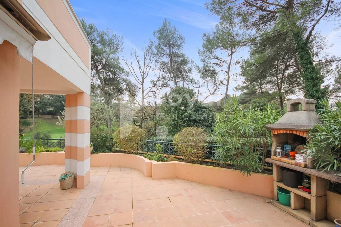 Villa in Mougins, Provence-Alpes-Côte d'Azur, France 5 - 15750384