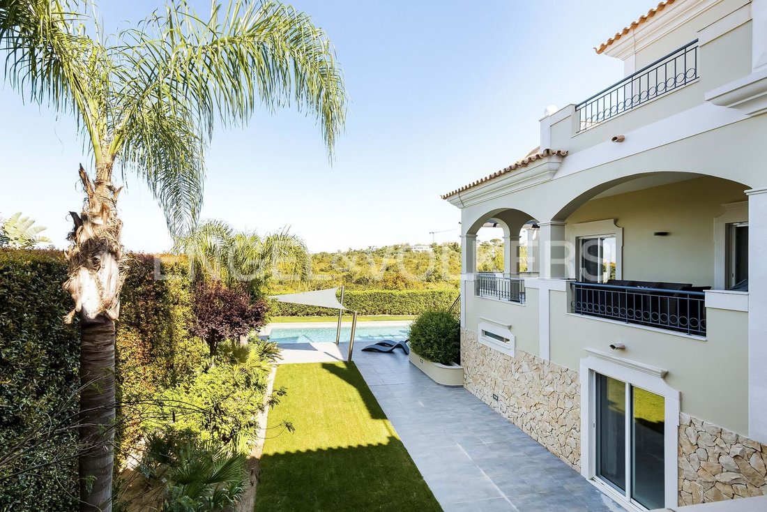 Villa in Loule (Sao Clemente), Algarve, Portugal 3 - 15591029