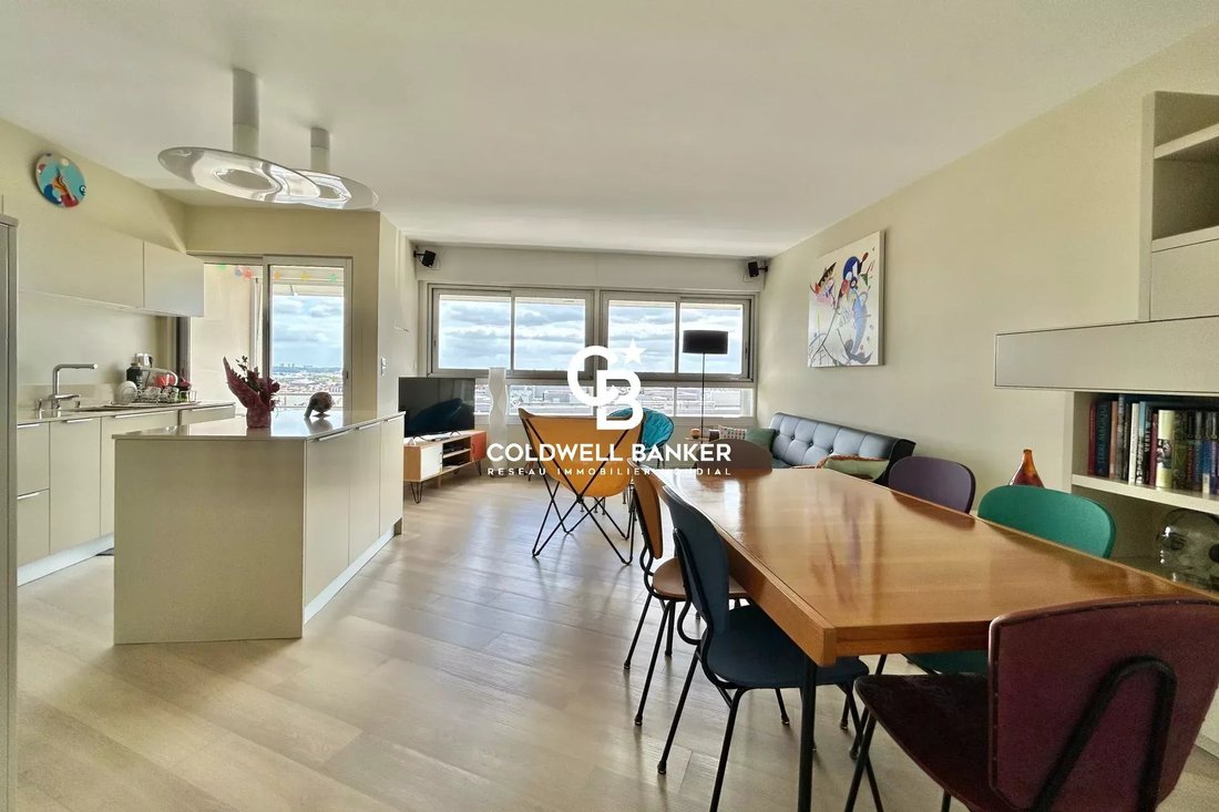 Apartment in Hôtel de Ville-Quinconce-Saint Seurin-Fondaudège, Bordeaux, France 1 - 15750472