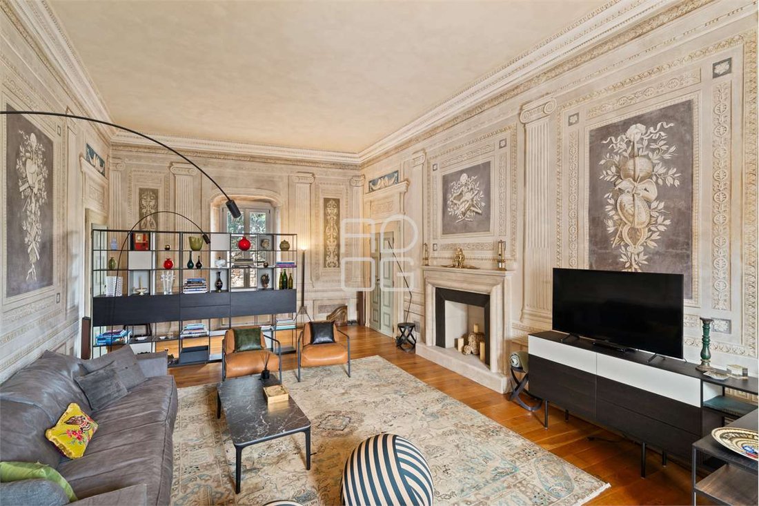 Apartment in Historic Center, Lonato del Garda, Lombardy 1 - 15753008
