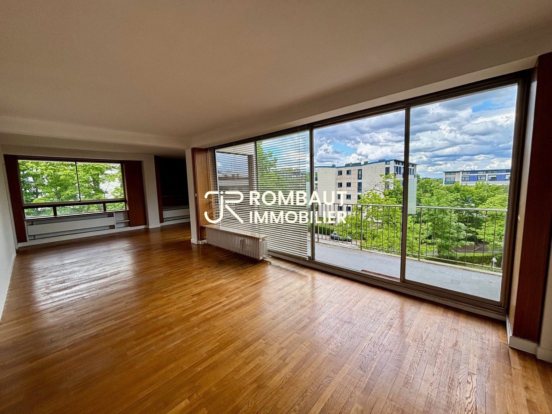 Apartment in Le Plateau, Louveciennes, France 1 - 15704924