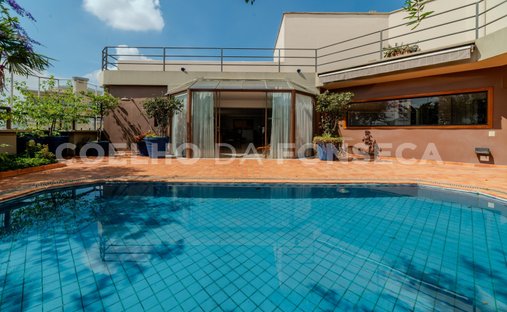 Condo in São Paulo, State of São Paulo, Brazil 1