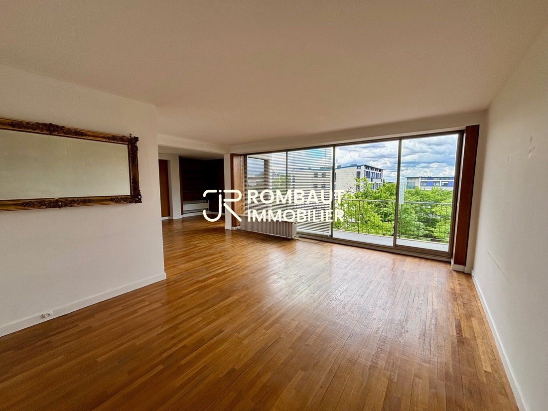 Apartment in Le Plateau, Louveciennes, France 2 - 15704924
