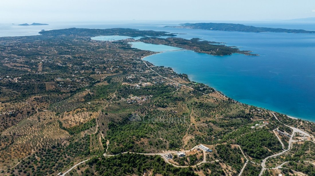 Land in Koinotita Kranidiou, Kranidi, Greece 1 - 15754442