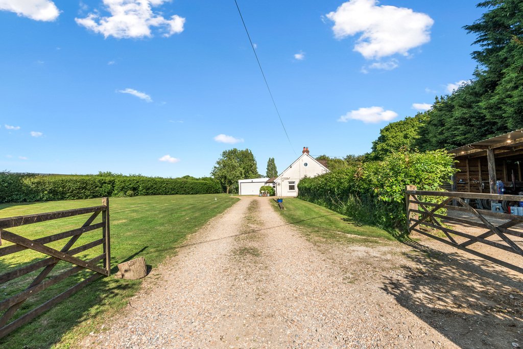 House in Cowbeech, England 4 - 15751927
