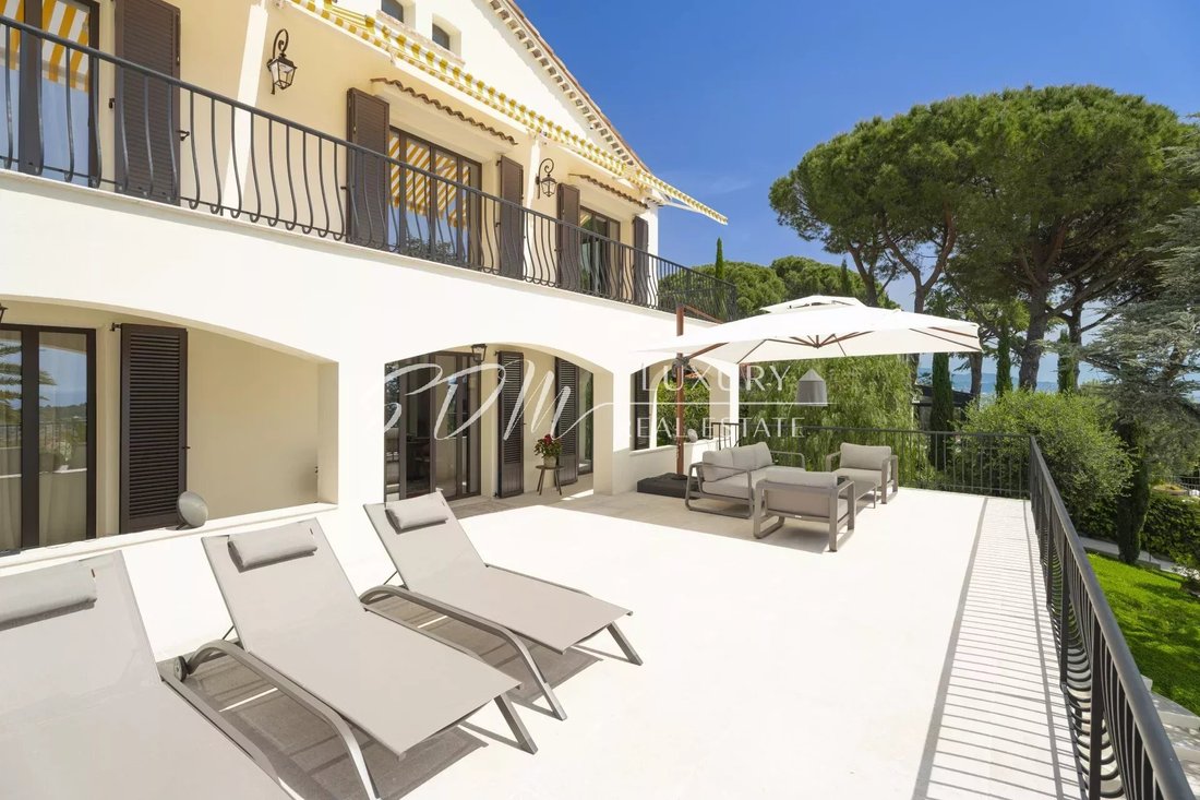 Villa in Village-Cros de Caste-Coupiere-Mont Gros, Roquebrune-Cap-Martin, France 3 - 15751811