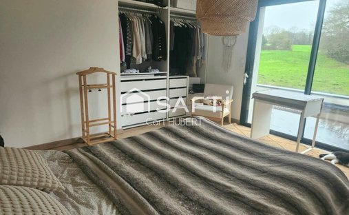 Castle for Sale in Saint-Valery-sur-Somme, Hauts-de-France, France