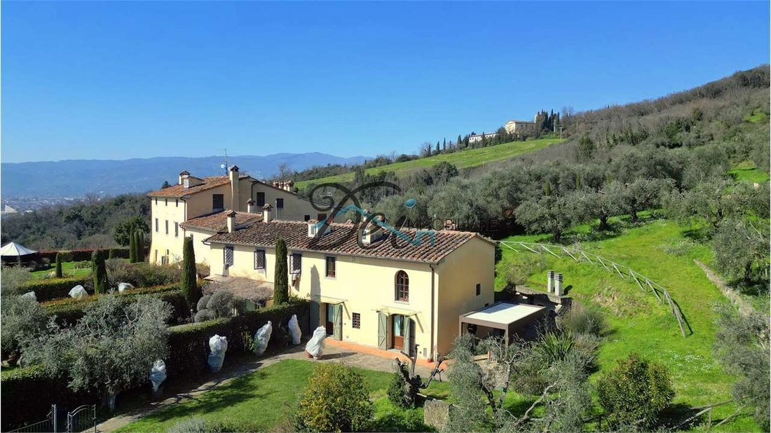 Estate in Panorama - Pontenuovo, Pistoia, Italy 1 - 15752998