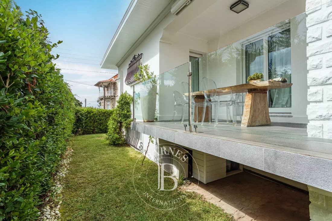 House in Les Rocailles-Lahouze, Biarritz, France 1 - 14034532
