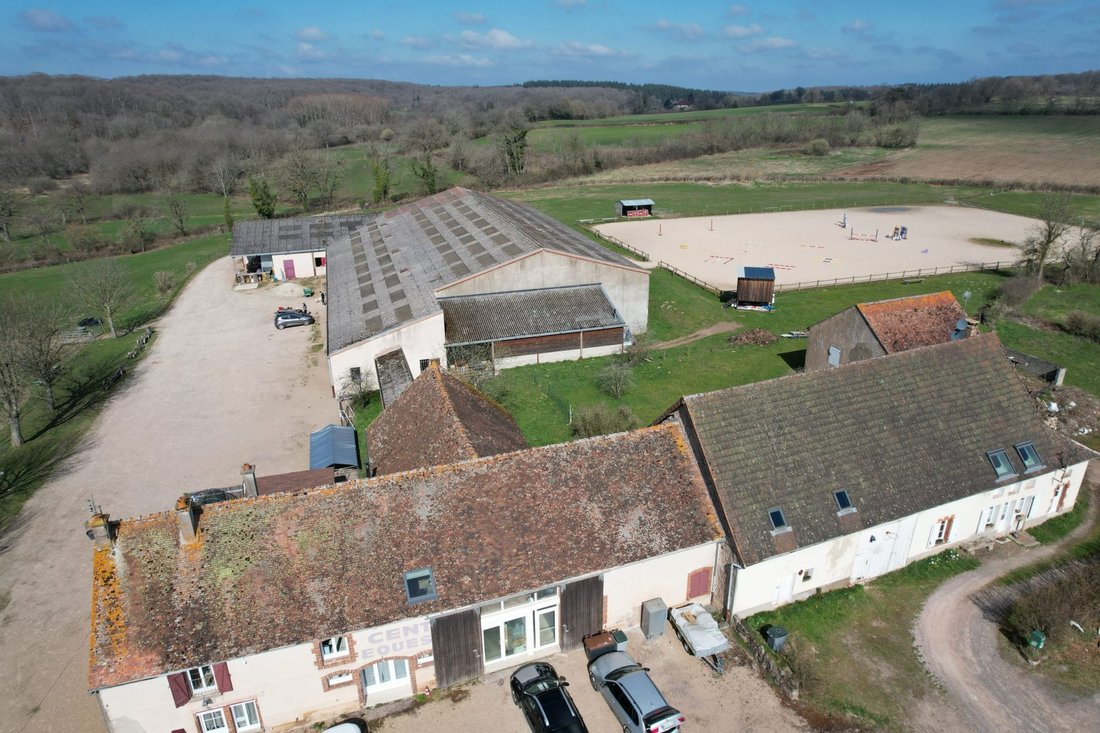 House in Saulieu, Bourgogne – Franche-Comté, France 1 - 15755722