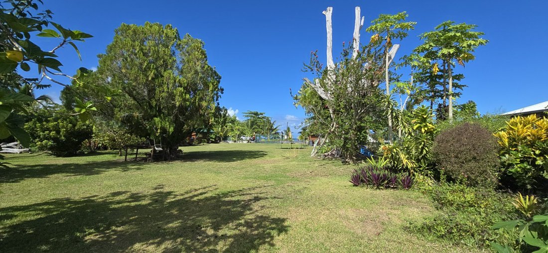 Land in Moorea-Maiao, Windward Islands, French Polynesia 3 - 15755807
