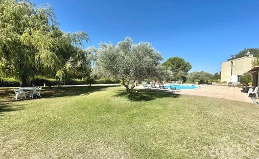 House in Rognes, Provence-Alpes-Côte d'Azur, France 1