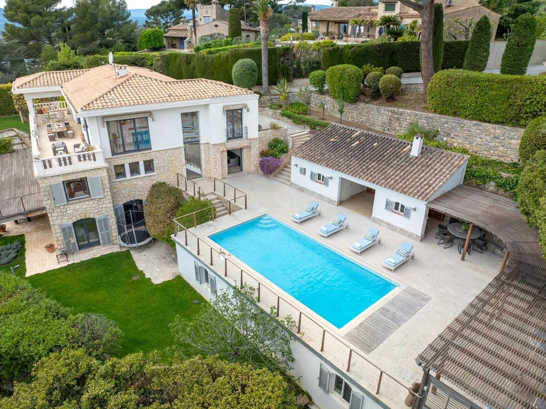 Villa in Cannes, Provence-Alpes-Côte d'Azur, France 4 - 15751827