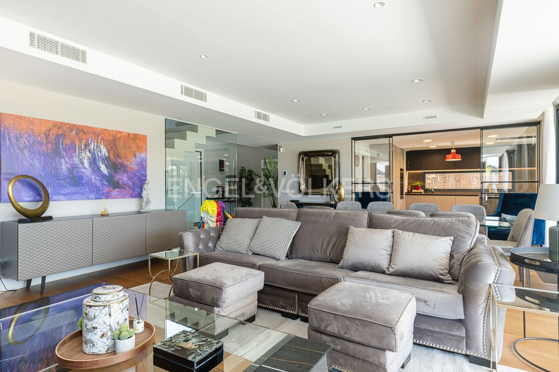 House in Las Rozas de Madrid, Comunidad de Madrid, Spain 4 - 15753212