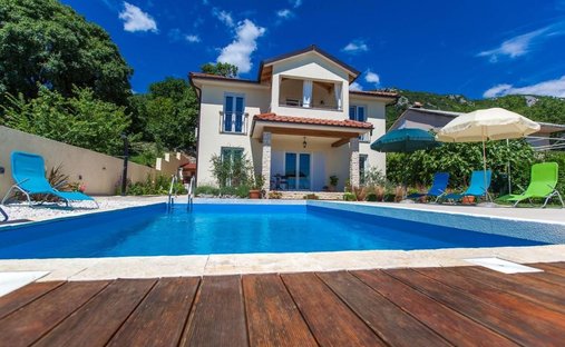 Villa in Vinodolska opcina, Primorje-Gorski Kotar County, Croatia 1