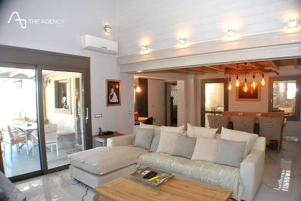 Villa in Community of Elounta, Agios Nikolaos Municipal Unit, Greece 4 - 15277213