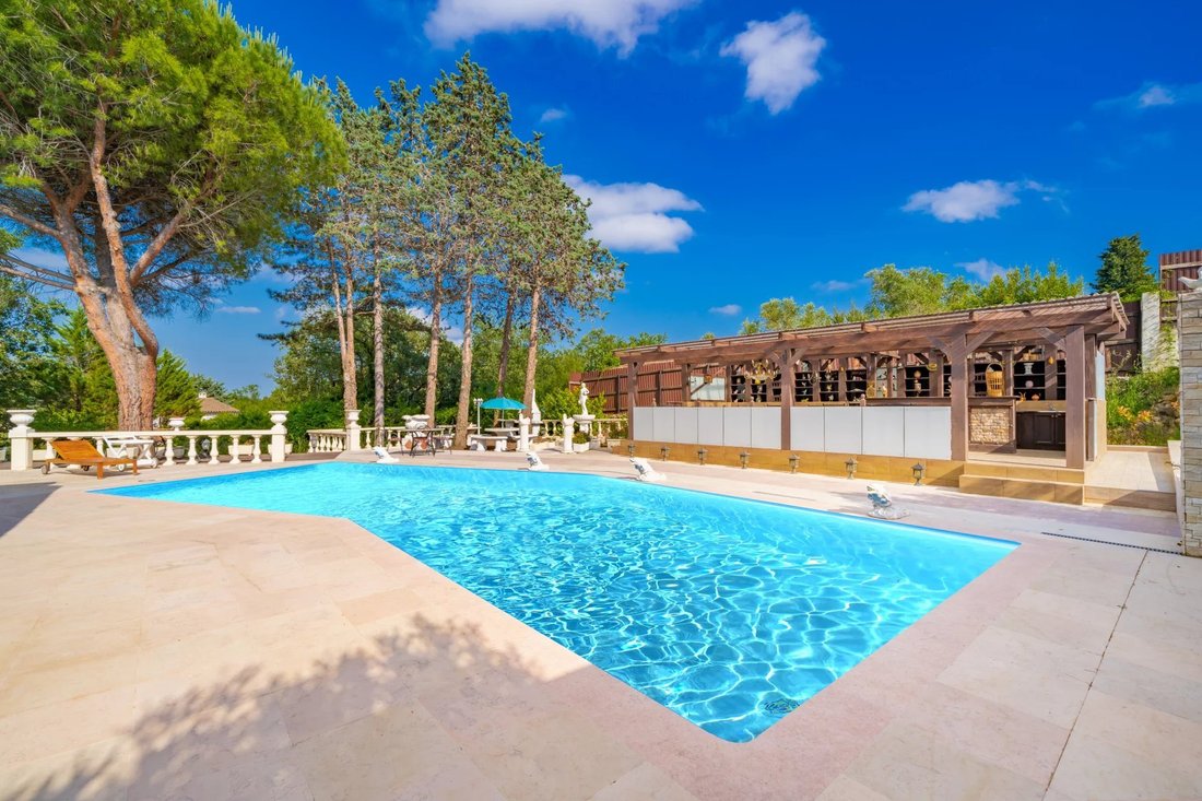 Villa in Valbonne, Provence-Alpes-Côte d'Azur, France 1 - 15751829