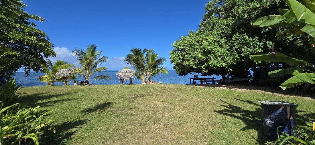 Land in Moorea-Maiao, Windward Islands, French Polynesia 2 - 15755807