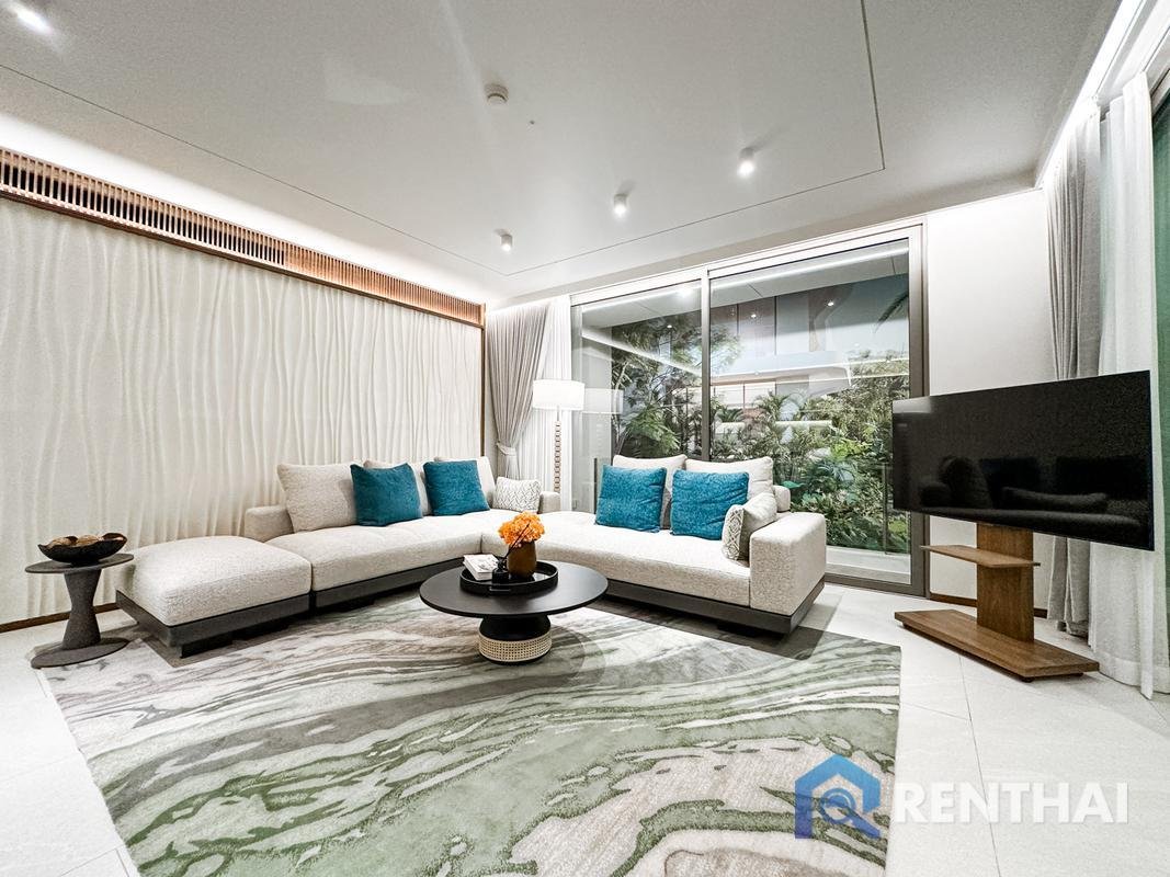 Apartment in Choeng Thale, Phuket, Thailand 1 - 15751475