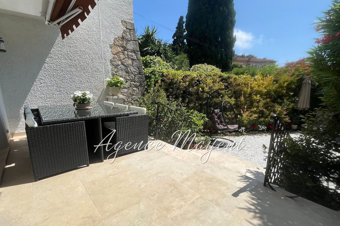 Villa in Cannes, Provence-Alpes-Côte d'Azur, France 3 - 15753242