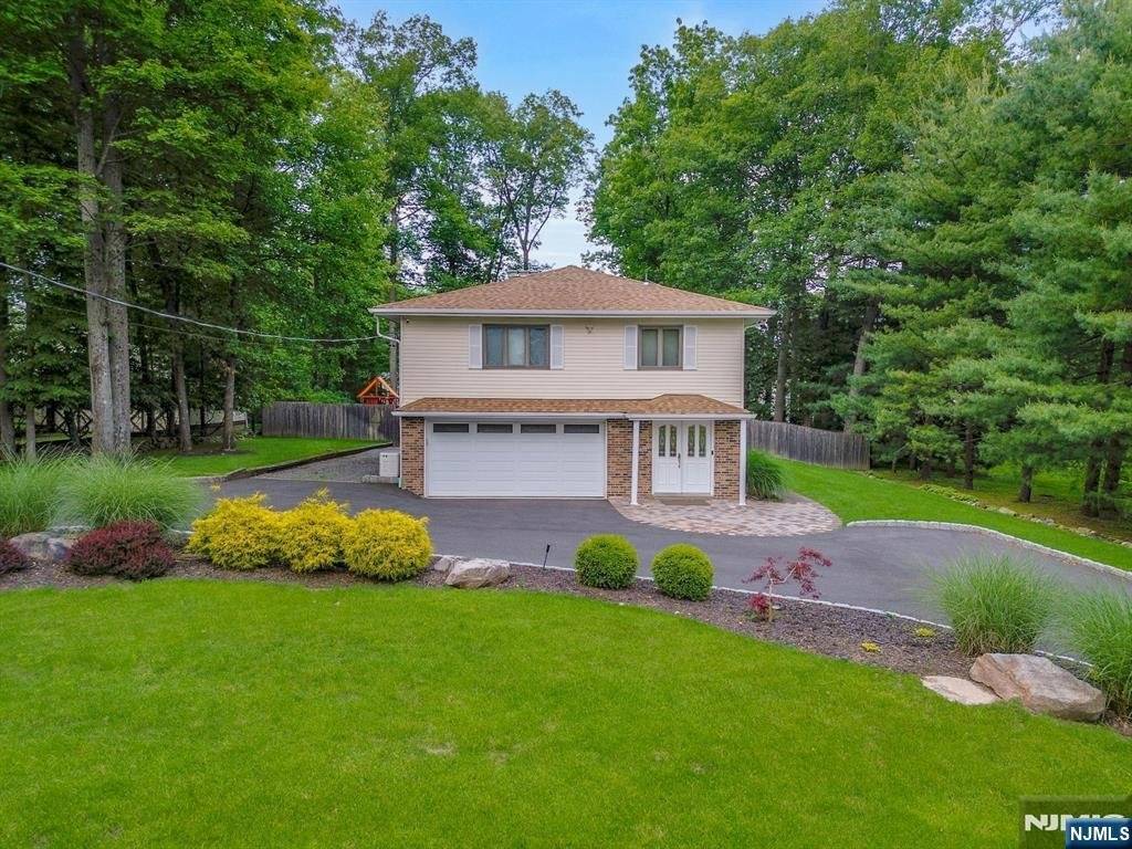 House in Saddle River, New Jersey, United States 2 - 15751910