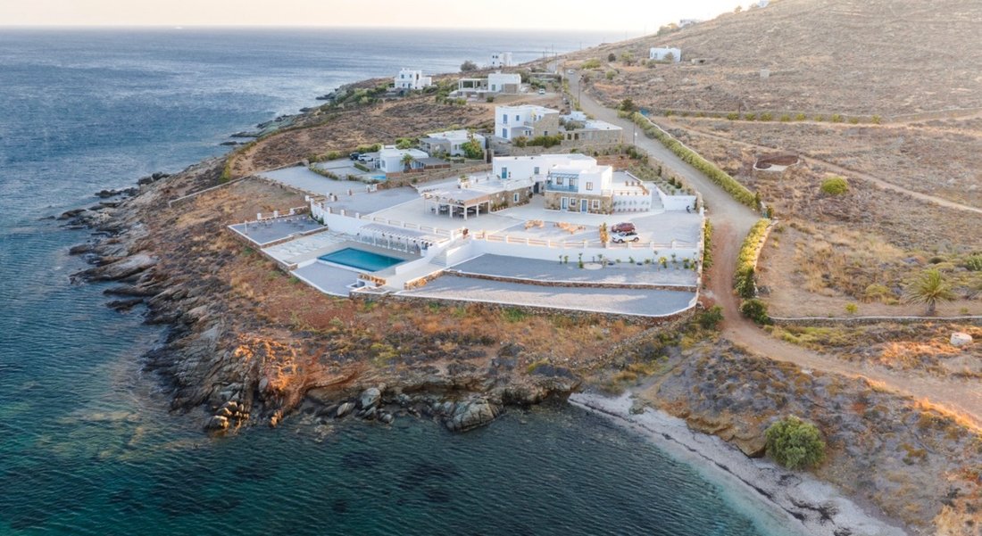 Estate in Tinos, Aegean, Greece 1 - 15758396