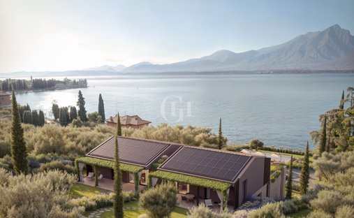 Penthouse à Torri del Benaco, Vénétie, Italie 1