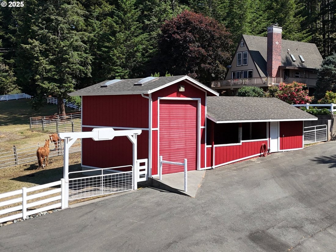 House in Brookings, Oregon, United States 4 - 15758766