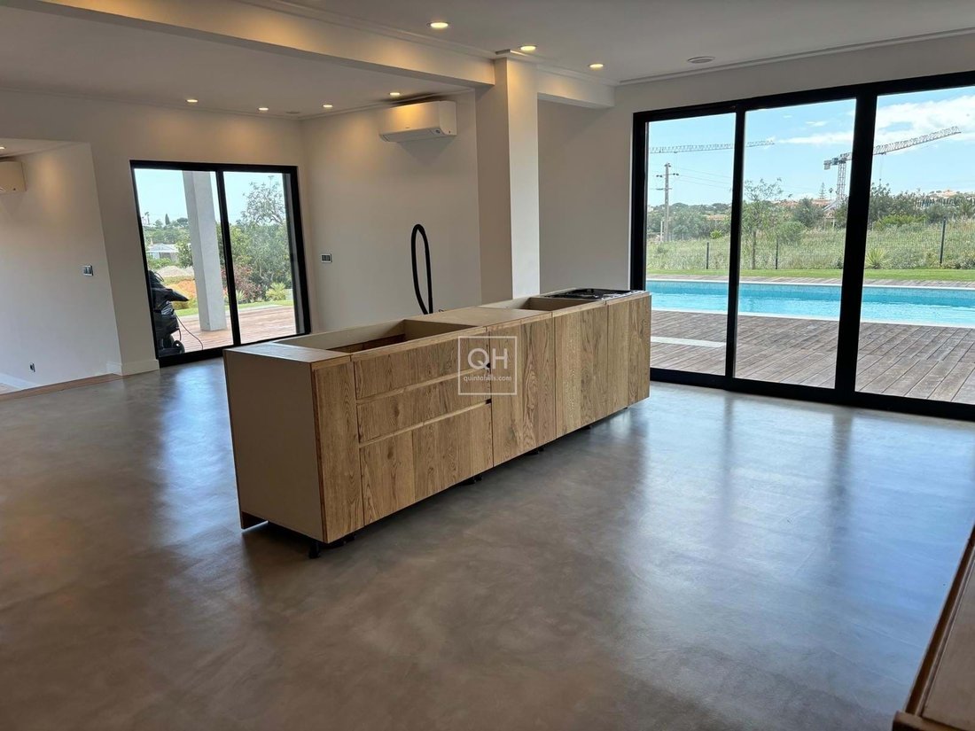 Villa in Quarteira, Algarve, Portugal 5 - 14452234