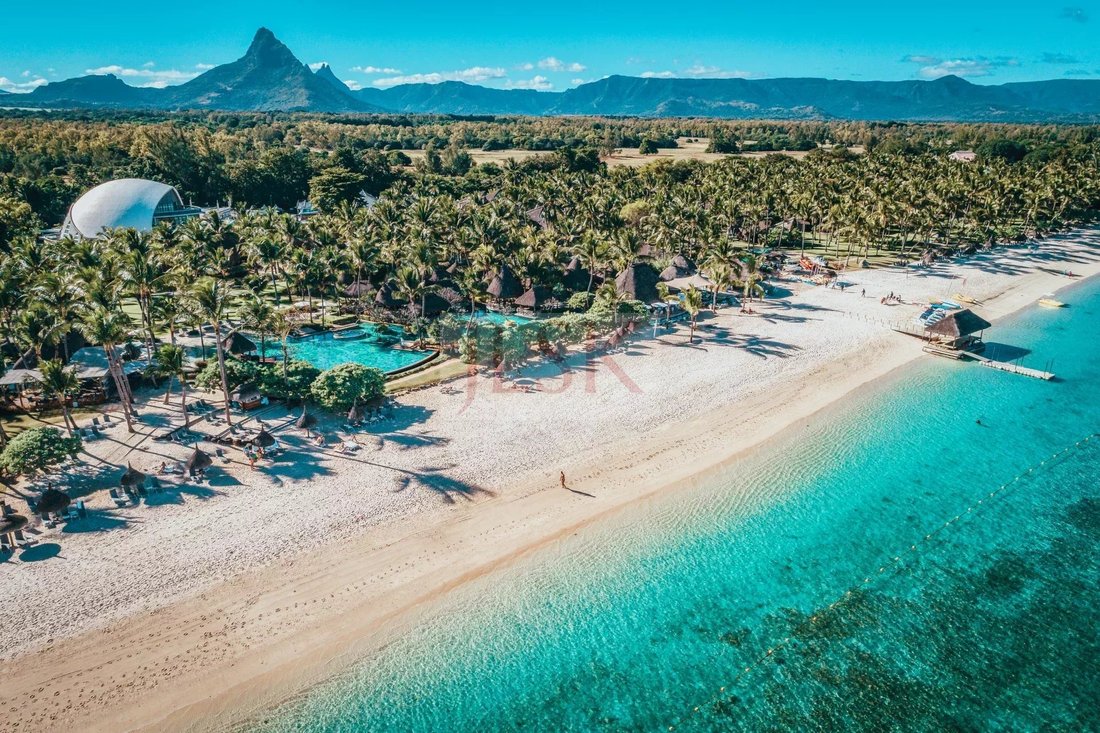 Apartment in Black River, Rivière Noire District, Mauritius 2 - 12919550