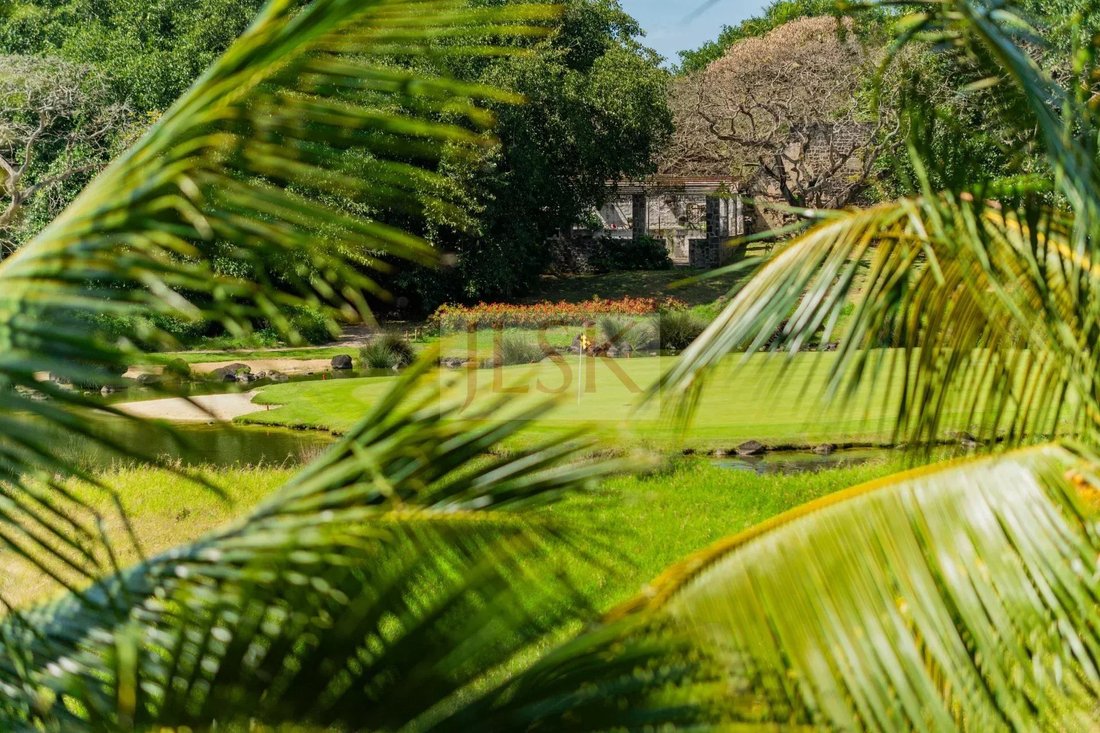 Apartment in Grand Baie, Rivière du Rempart District, Mauritius 3 - 13184445