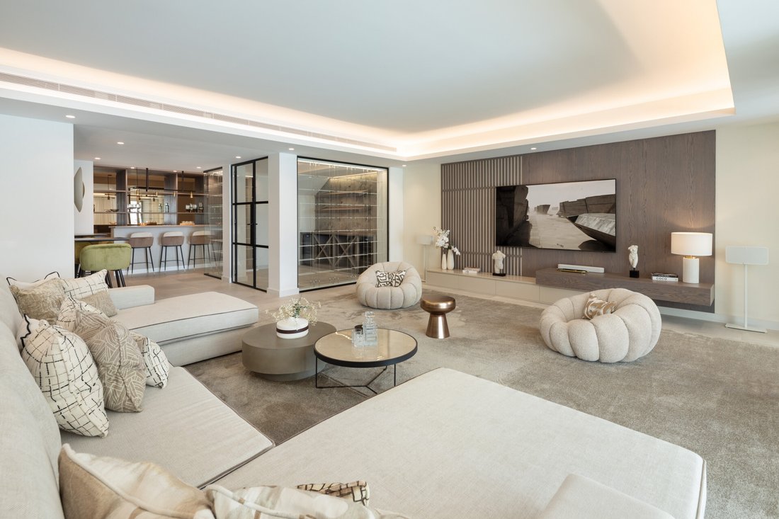Villa in El Madroñal, Benahavis, Spain 4 - 15757801