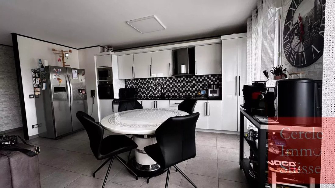 Apartment in Ouest, Saint-Genis-Pouilly, France 4 - 15756026
